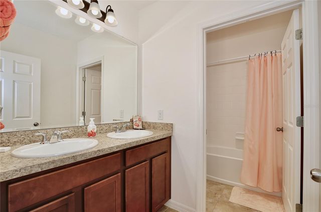 4723 MARCOS CIRCLE, Kissimmee, FL 34758