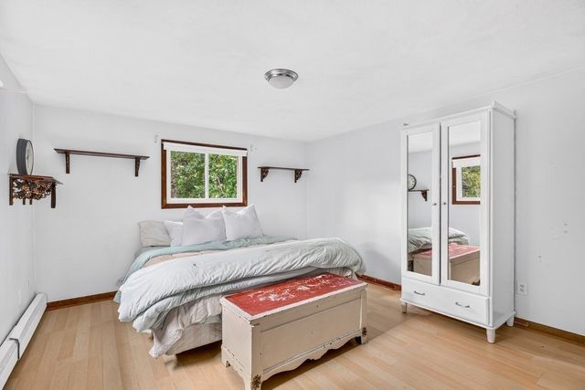 93 Shore Drive, Plymouth, MA 02360