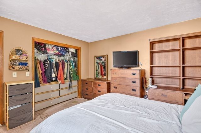 93 Shore Drive, Plymouth, MA 02360