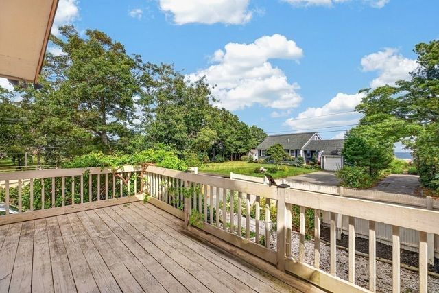 93 Shore Drive, Plymouth, MA 02360