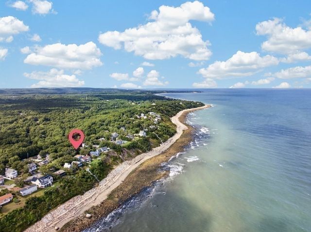 93 Shore Drive, Plymouth, MA 02360
