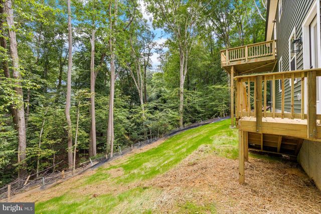 8339 KENNEDY DR, King George, VA 22485