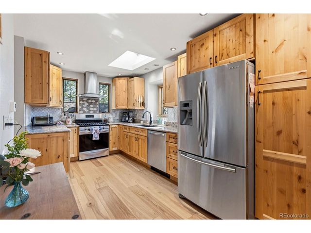 7280 Marshall Rd, Larkspur, CO 80118