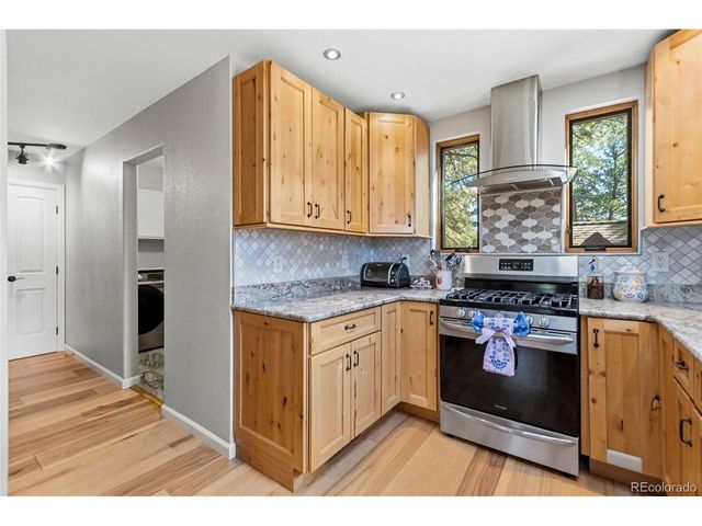 7280 Marshall Rd, Larkspur, CO 80118