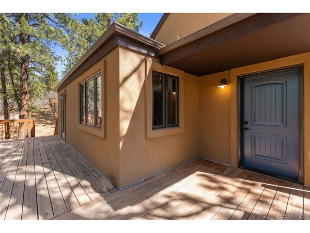 7280 Marshall Rd, Larkspur, CO 80118