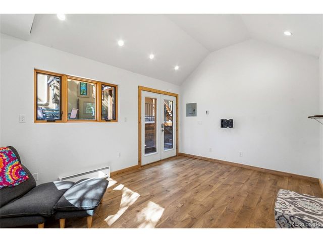 7280 Marshall Rd, Larkspur, CO 80118