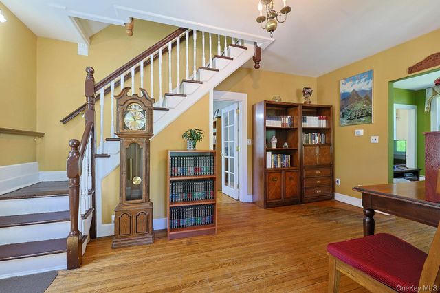 9 Library Road, Tuxedo Park, NY 10987