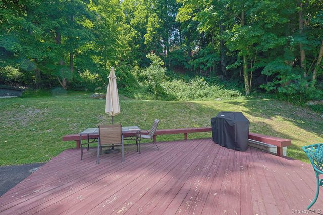 9 Library Road, Tuxedo Park, NY 10987
