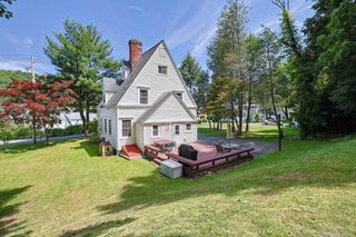 9 Library Road, Tuxedo Park, NY 10987