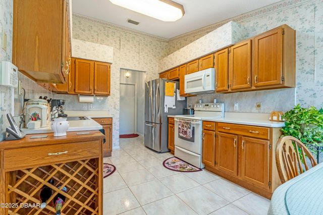 826 Hudson Lane, Port Orange, FL 32129