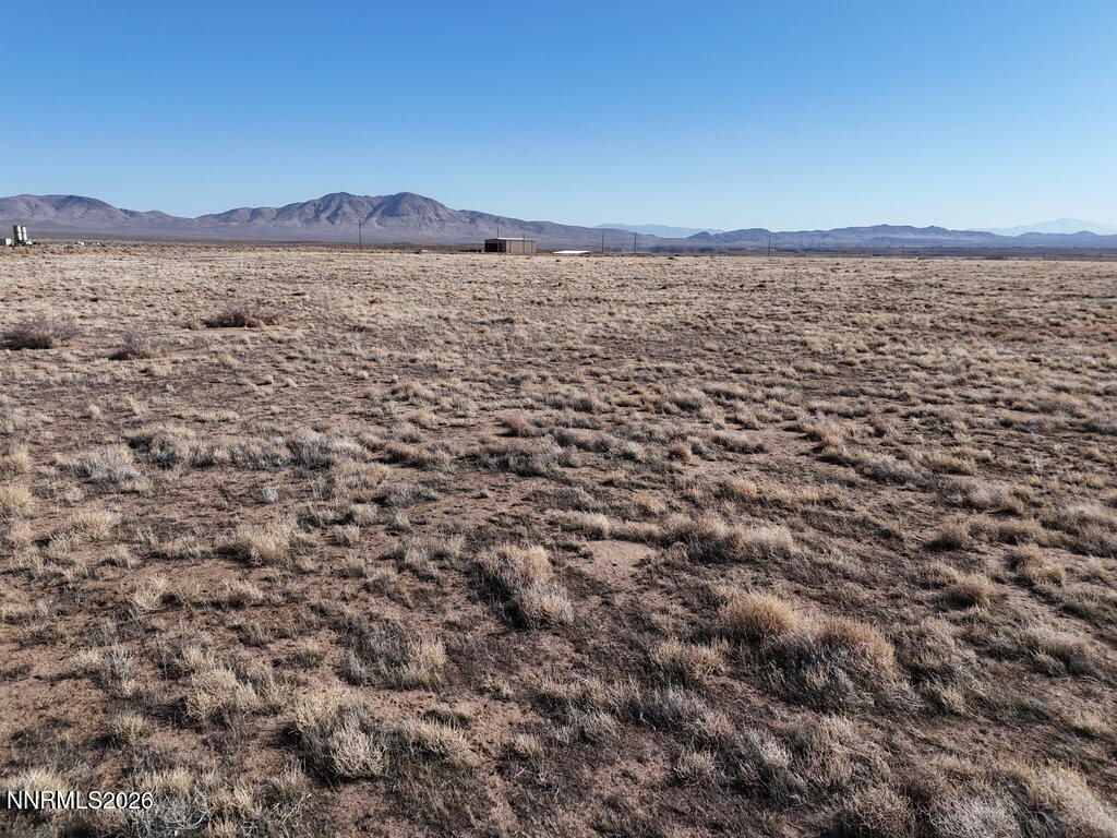 Image 11 of property listing at 100 Star View Lane, Smith Valley, NV 89430