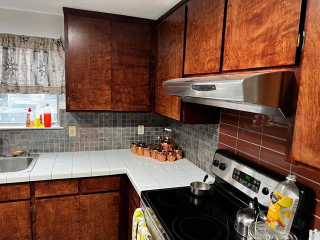 4271 Soledad Ave, Sacramento, CA 95820