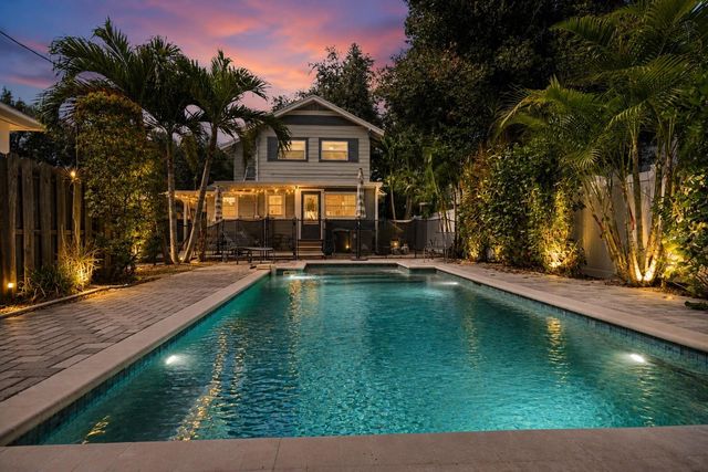 857 21ST AVENUE N, St Petersburg, FL 33704