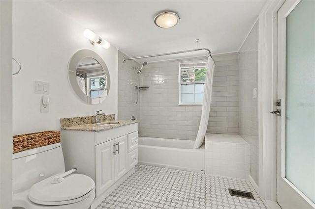857 21ST AVENUE N, St Petersburg, FL 33704