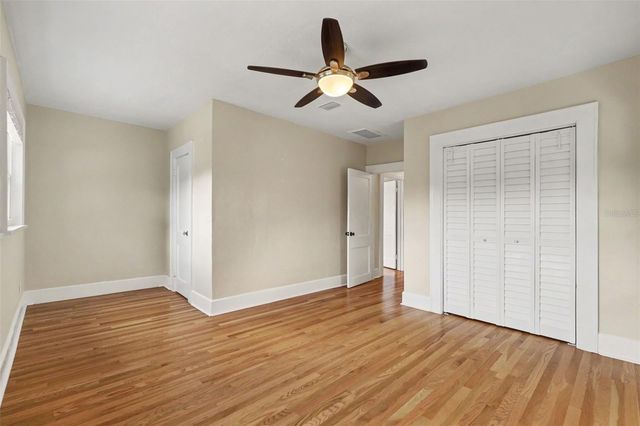 857 21ST AVENUE N, St Petersburg, FL 33704