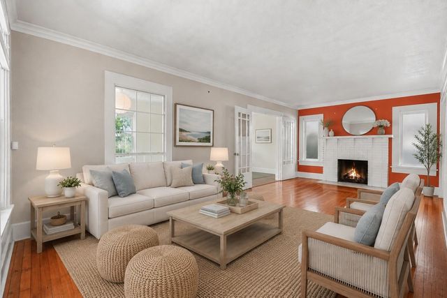 857 21ST AVENUE N, St Petersburg, FL 33704