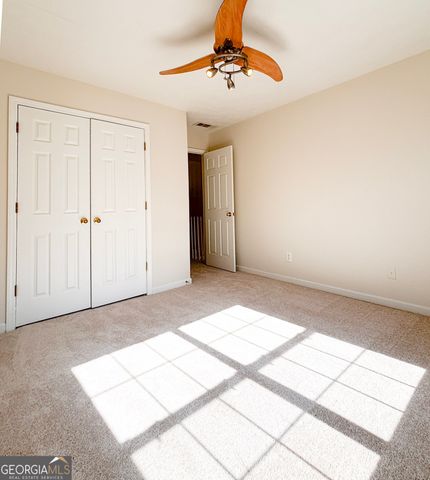 3382 Rockmill Drive, Ellenwood, GA 30294