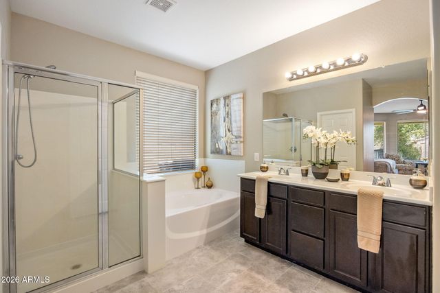 2122 W IAN Drive, Phoenix, AZ 85041