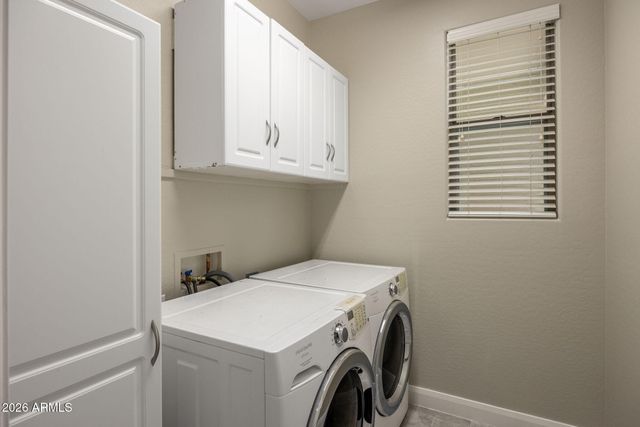 2122 W IAN Drive, Phoenix, AZ 85041