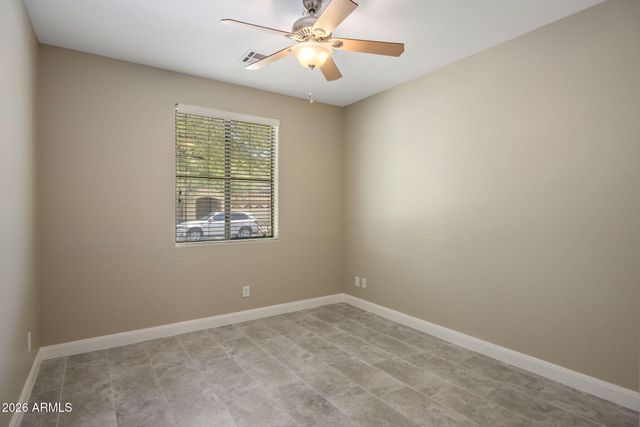 2122 W IAN Drive, Phoenix, AZ 85041