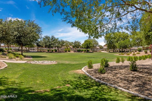 2122 W IAN Drive, Phoenix, AZ 85041