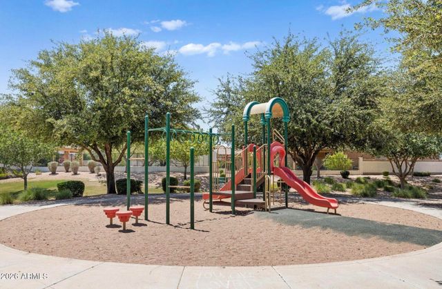 2122 W IAN Drive, Phoenix, AZ 85041