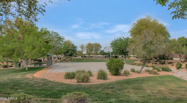 2122 W IAN Drive, Phoenix, AZ 85041