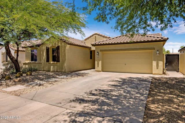 2122 W IAN Drive, Phoenix, AZ 85041