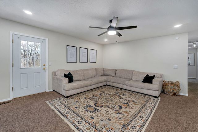 703 Becky Lane, Ozark, MO 65721