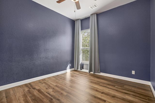 210 Barton Run DR, Georgetown, TX 78628