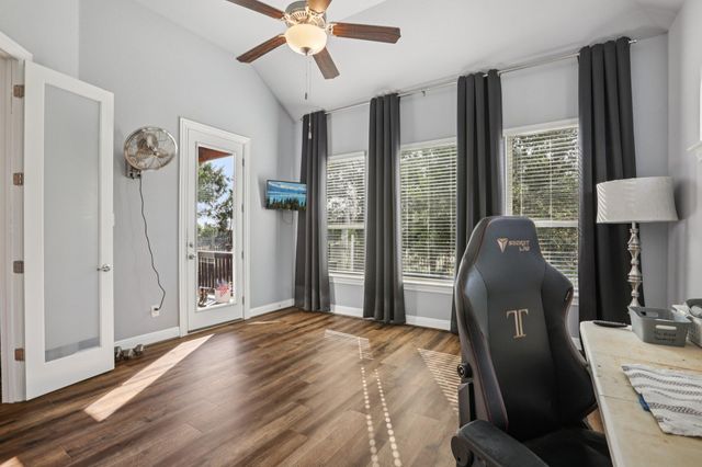 210 Barton Run DR, Georgetown, TX 78628