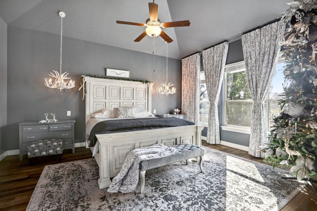 210 Barton Run DR, Georgetown, TX 78628