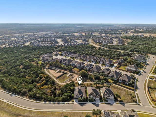210 Barton Run DR, Georgetown, TX 78628