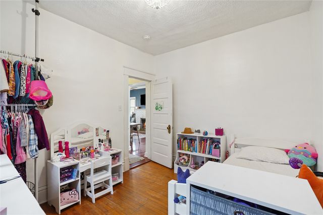 1107 Morton Avenue, Des Moines, IA 50316