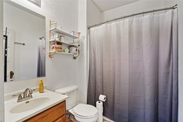 1107 Morton Avenue, Des Moines, IA 50316