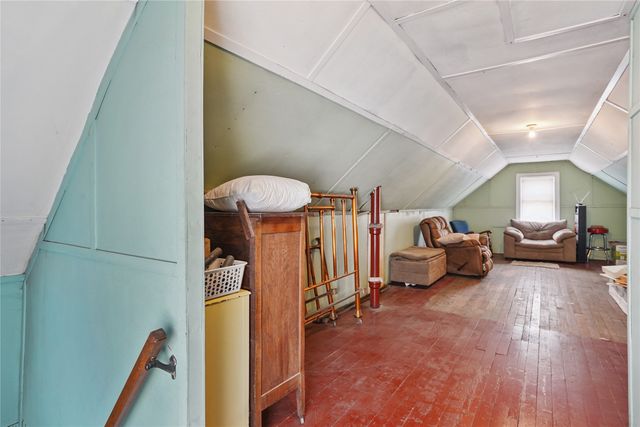 1107 Morton Avenue, Des Moines, IA 50316