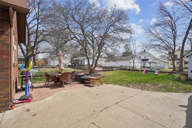 1107 Morton Avenue, Des Moines, IA 50316