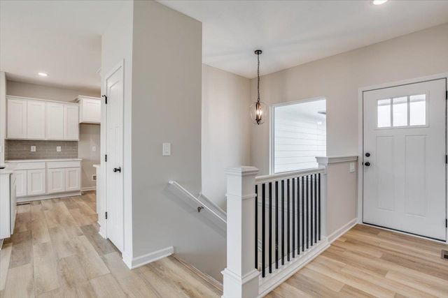 1603 N Wildflower Ct, Andover, KS 67002