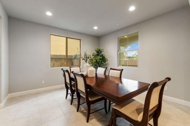 7330 E Princeton Avenue, Fresno, CA 93737