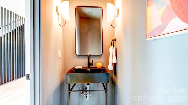 1352 Briar Creek Road, Charlotte, NC 28205