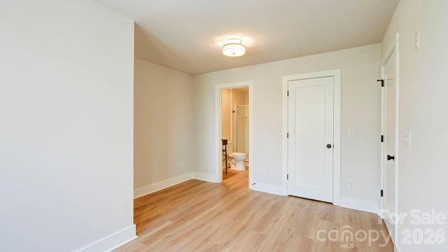 1352 Briar Creek Road, Charlotte, NC 28205