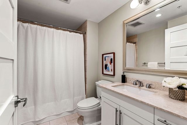 40 Nouvelle Way N241, Natick, MA 01760
