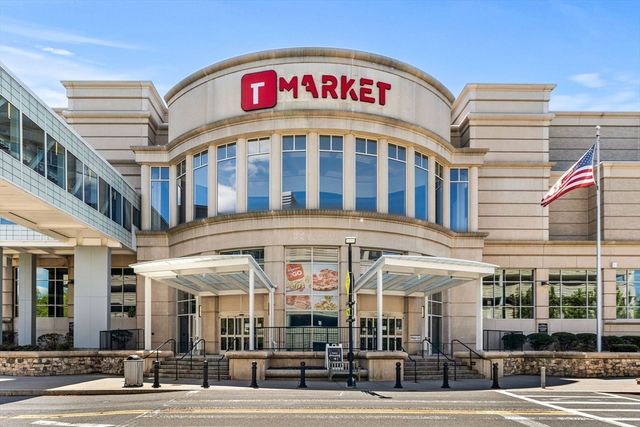 40 Nouvelle Way N241, Natick, MA 01760