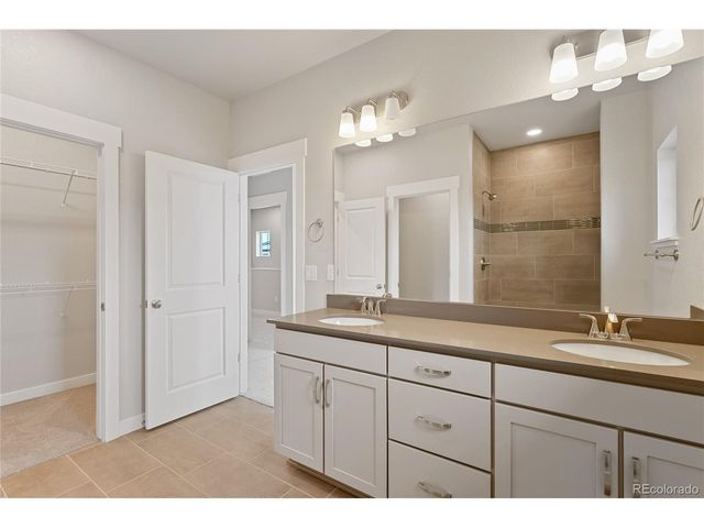 420 High Point Dr A-104, Longmont, CO 80504