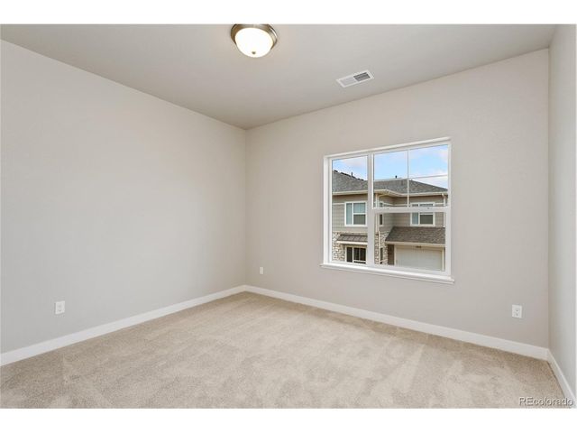 420 High Point Dr A-104, Longmont, CO 80504