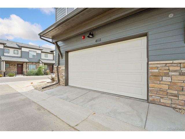 420 High Point Dr A-104, Longmont, CO 80504