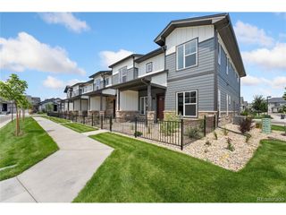 420 High Point Dr A-104, Longmont, CO 80504
