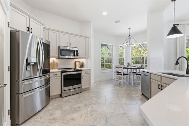 8747 BONICA PLACE, Land O Lakes, FL 34637