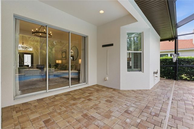 8747 BONICA PLACE, Land O Lakes, FL 34637
