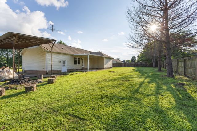 152 Mason St, Portland, TN 37148